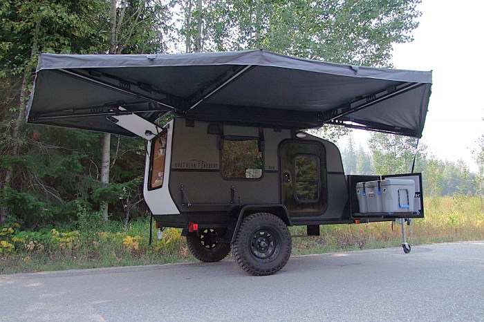 Northern Teardrop Overland Offroad trailer with 270 degree batwing awning